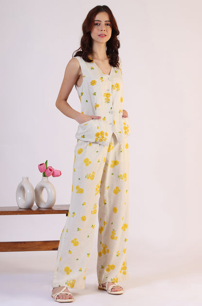 Floral Printed Rayon Top & Parallel Pant Co-Ord Set - Image 3